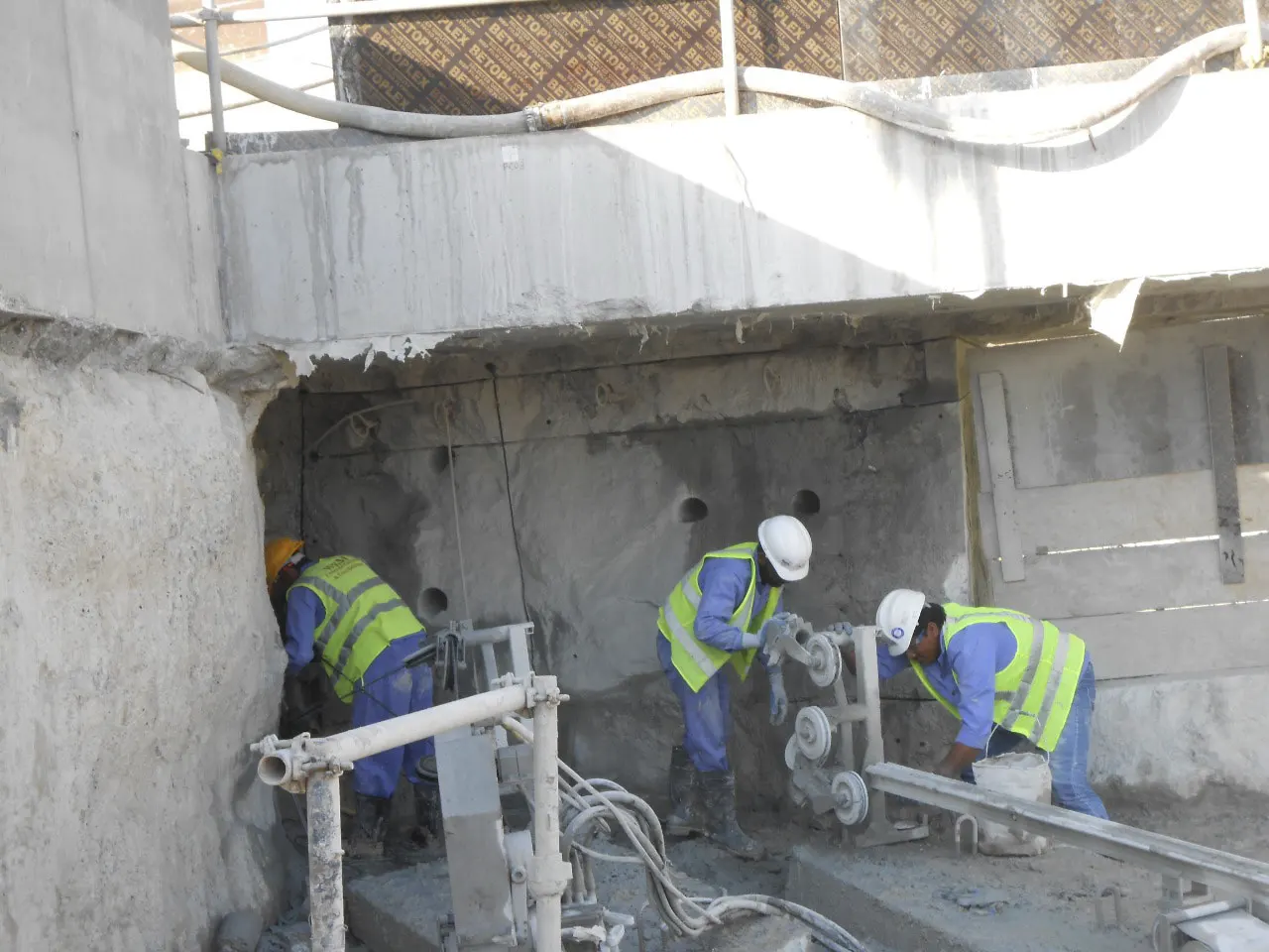Concrete Cutting - Wire Sawing Specialist Dubai